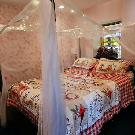 1913 Love Shack Bethel White Lake Ny Exteriör bild